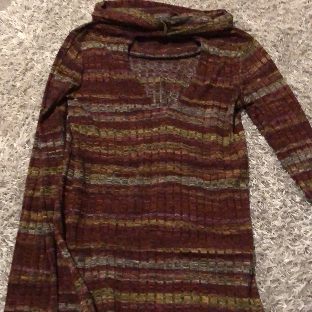 Maurice’s sweater - Picture 4 of 4